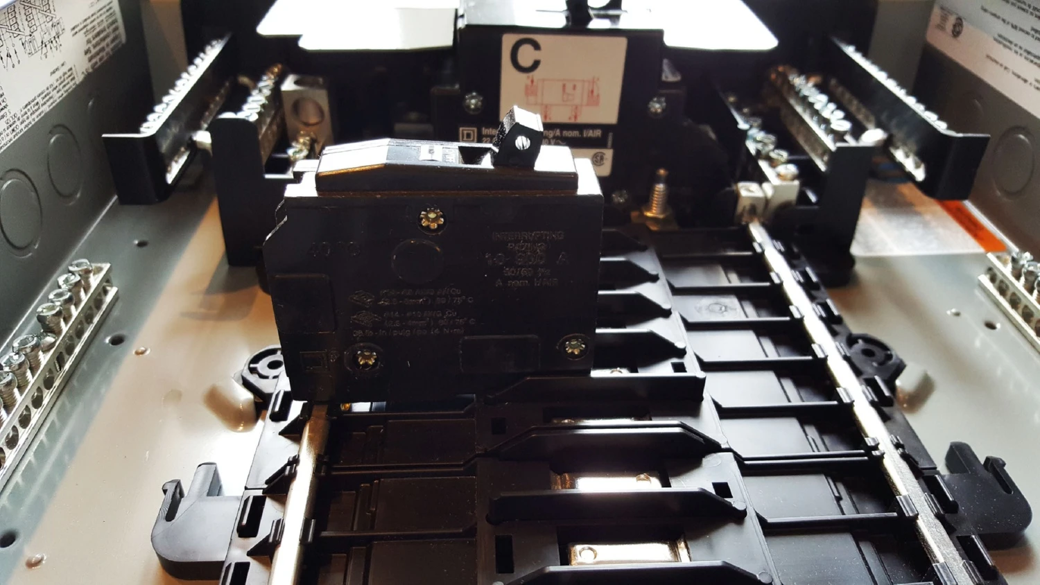 Schneider Electric BREAKER SQ D 30 AMP 1 POLE 7 Schneider Electric BREAKER SQ D 30 AMP 1 POLE - Image 5