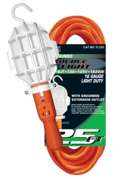 WORKLAMP 25' 16/3 SJT W/OUTLET