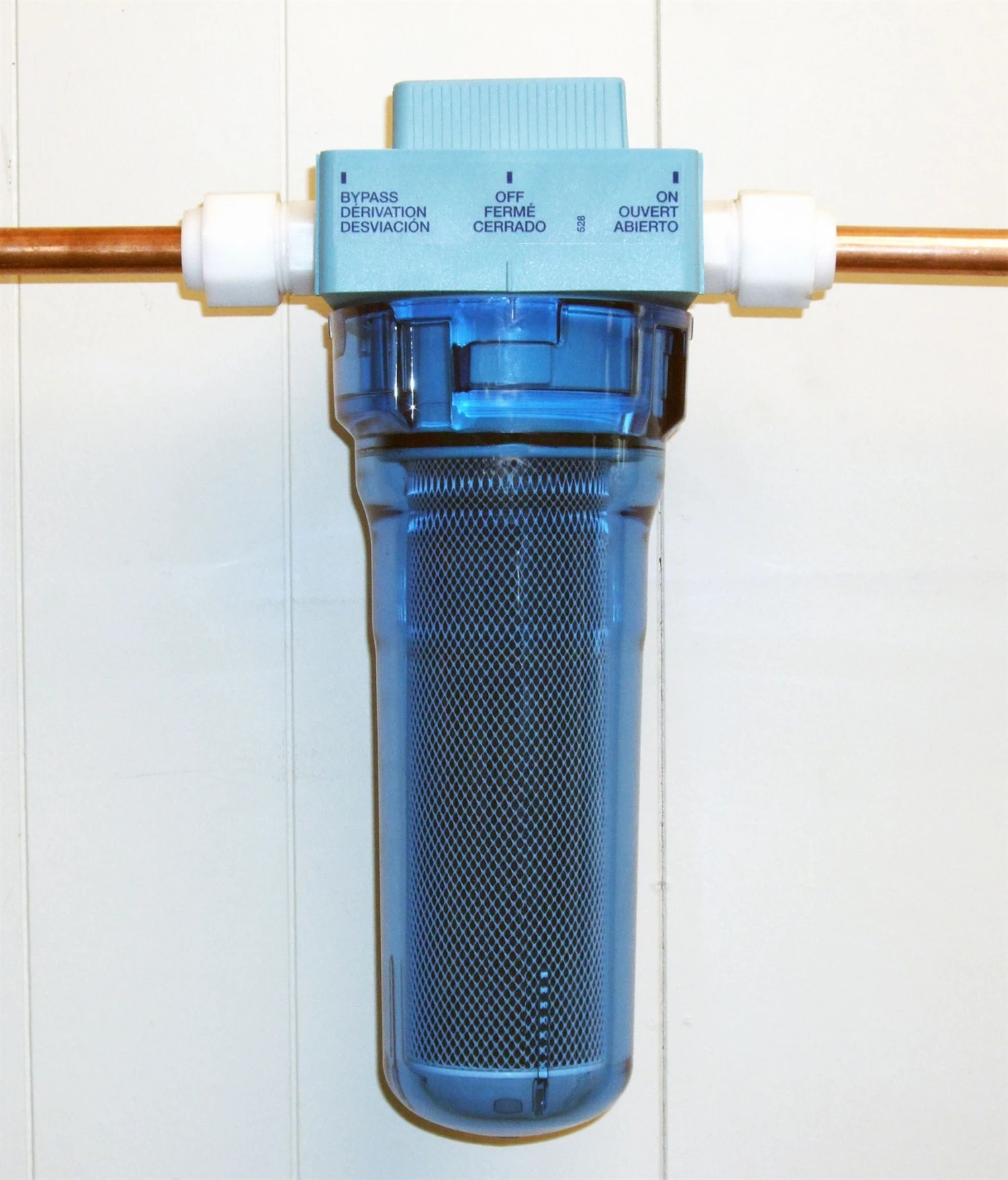 Undersink/Inline Drinking Water Filter With Bypass 3 Undersink/Inline Drinking Water Filter With Bypass